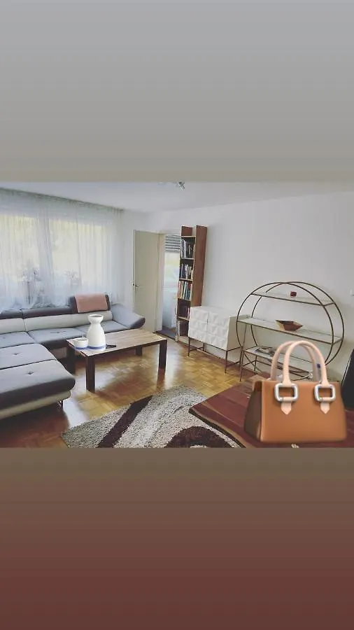 Apartman Schoene 45Qm Grosse Wohnung In Muenchen Schwabing, 5 Min Vom Fussball Stadium Entfernt,5 Min Bis Zum Stadtzentrum Németország